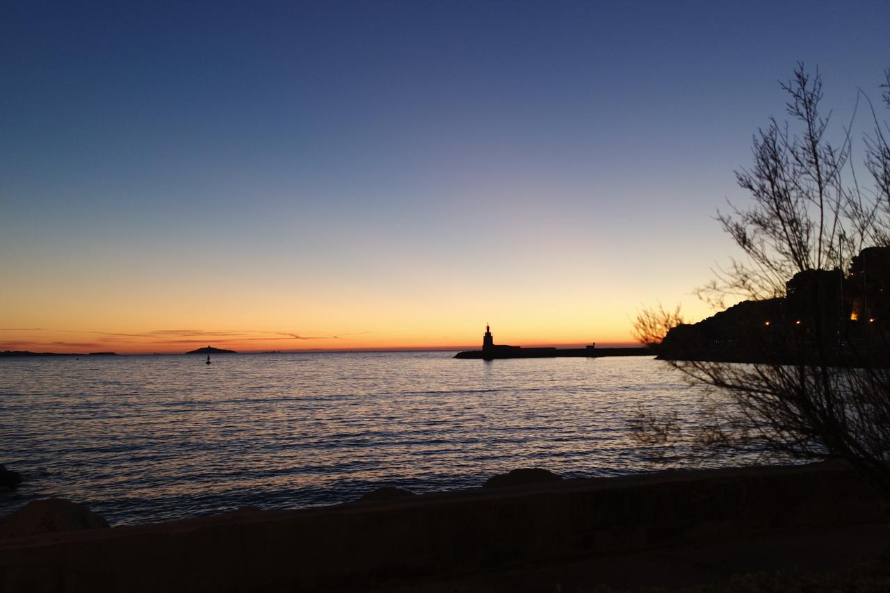 Hotel L'Atmosphere Sanary-sur-Mer Luaran gambar