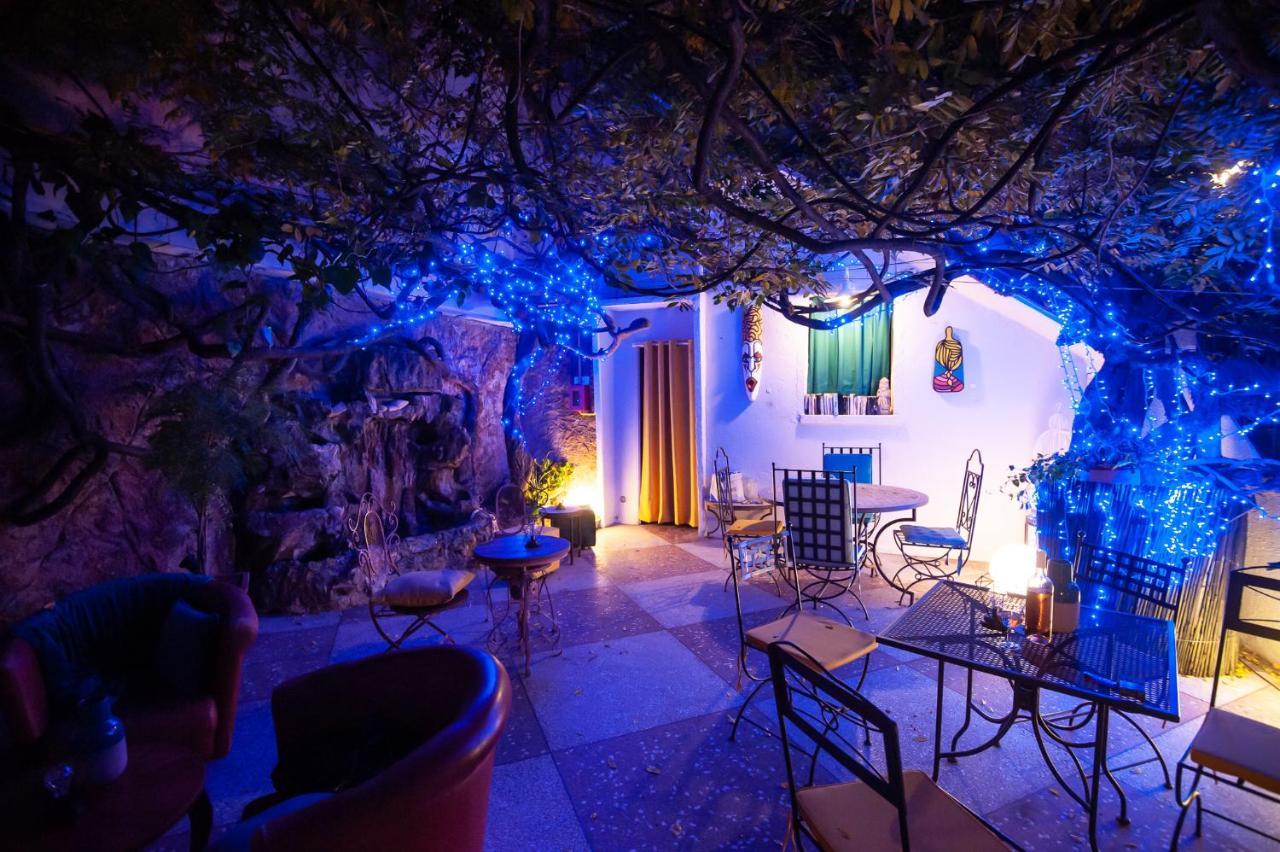 Hotel L'Atmosphere Sanary-sur-Mer Luaran gambar